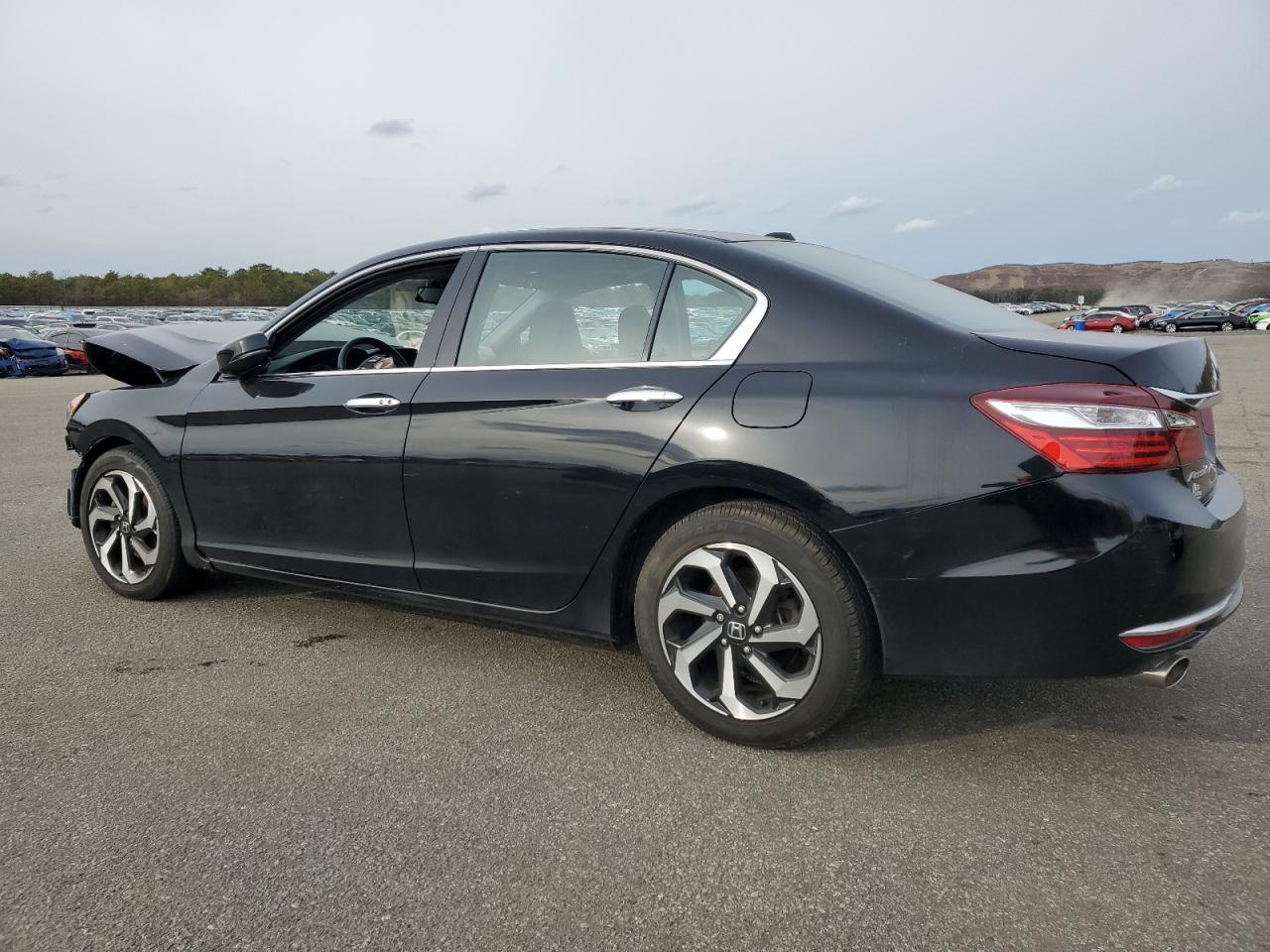 2017 Honda Accord VIN 1HGCR3F00HA040887 Copart auction photo, front end / minor dent/scratches damage thumbnail 2