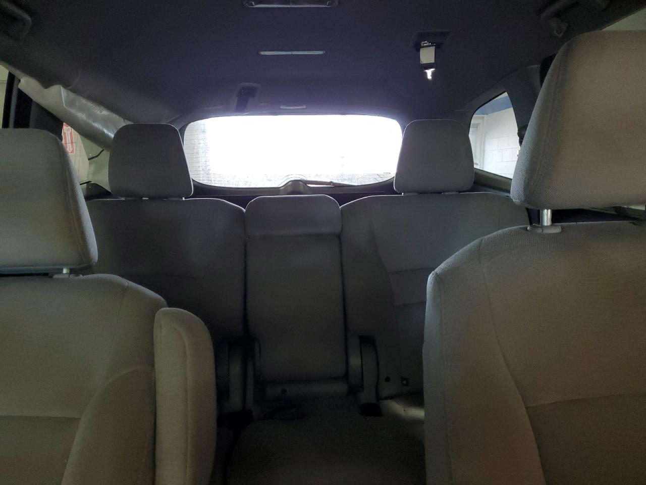 2016 Honda Pilot VIN 5FNYF6H35GB044803 Copart auction photo, all over damage thumbnail 10