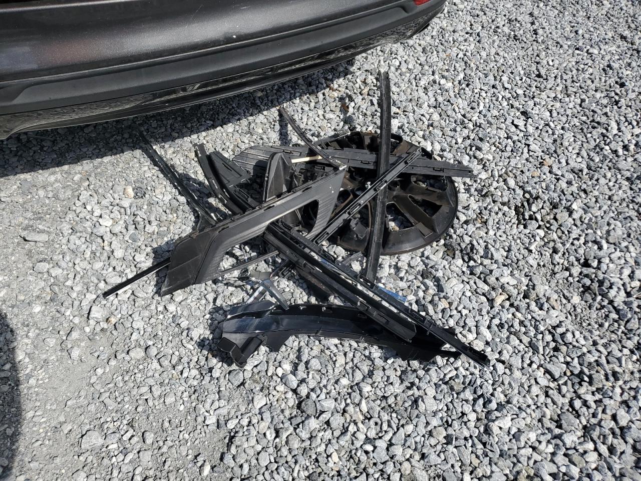 2017 Ford Fusion VIN 3FA6P0LU1HR384764 Copart auction photo, front end damage thumbnail 12