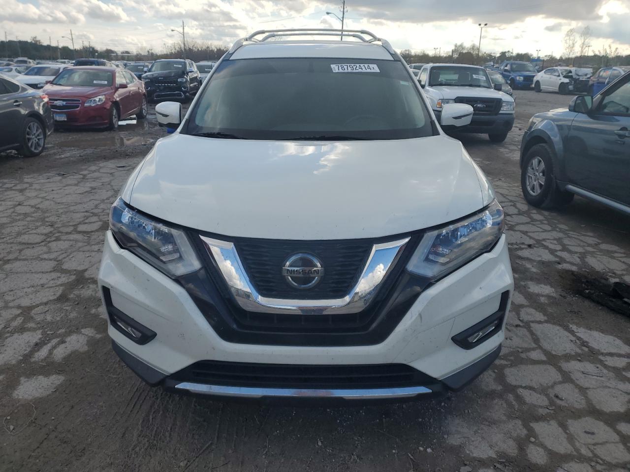 2018 Nissan Rogue VIN KNMAT2MV3JP512406 Copart auction photo, side / minor dent/scratches damage thumbnail 5