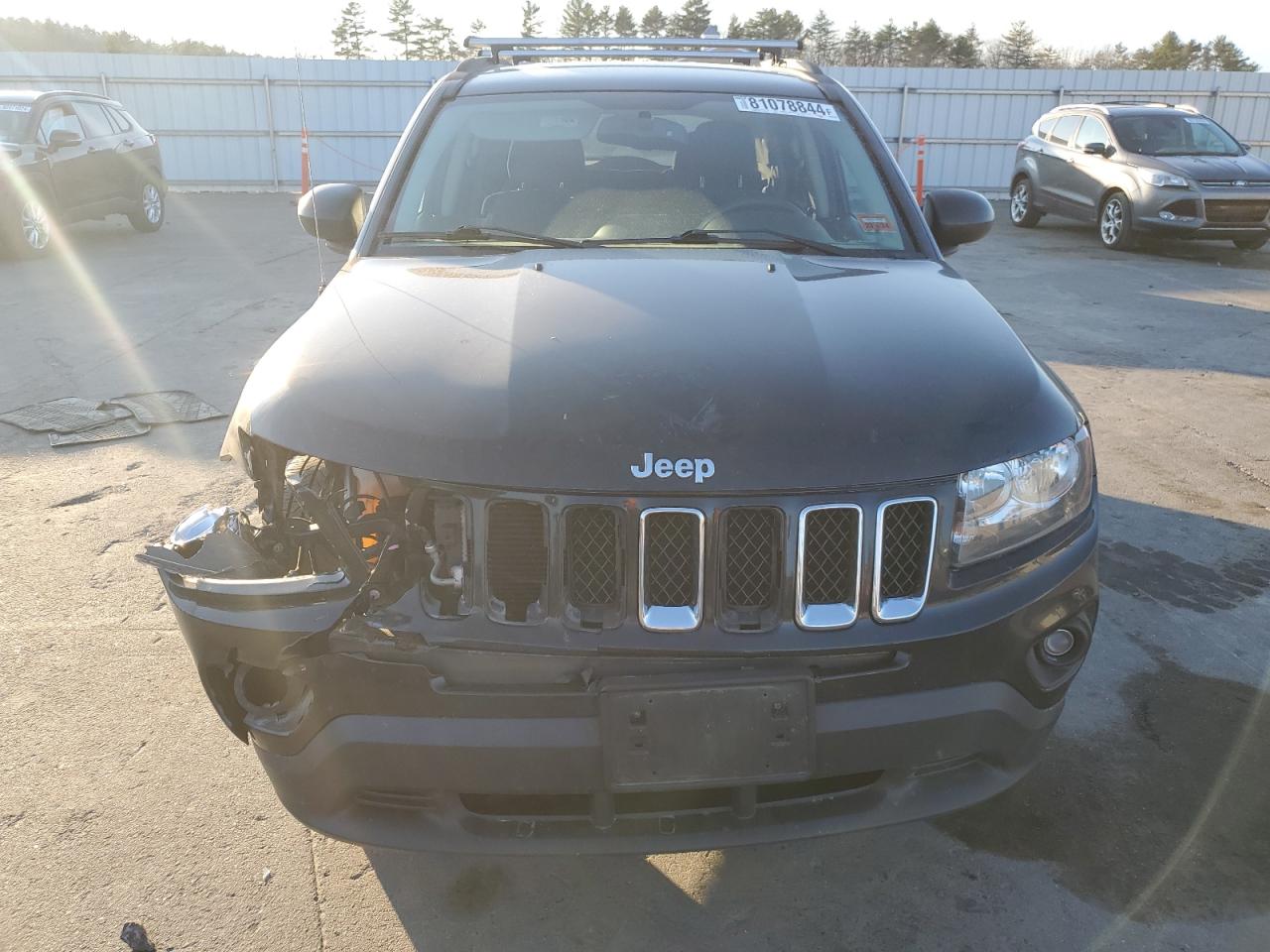 2016 Jeep Compass VIN 1C4NJDBB3GD757437 Copart auction photo, front end / side damage thumbnail 5