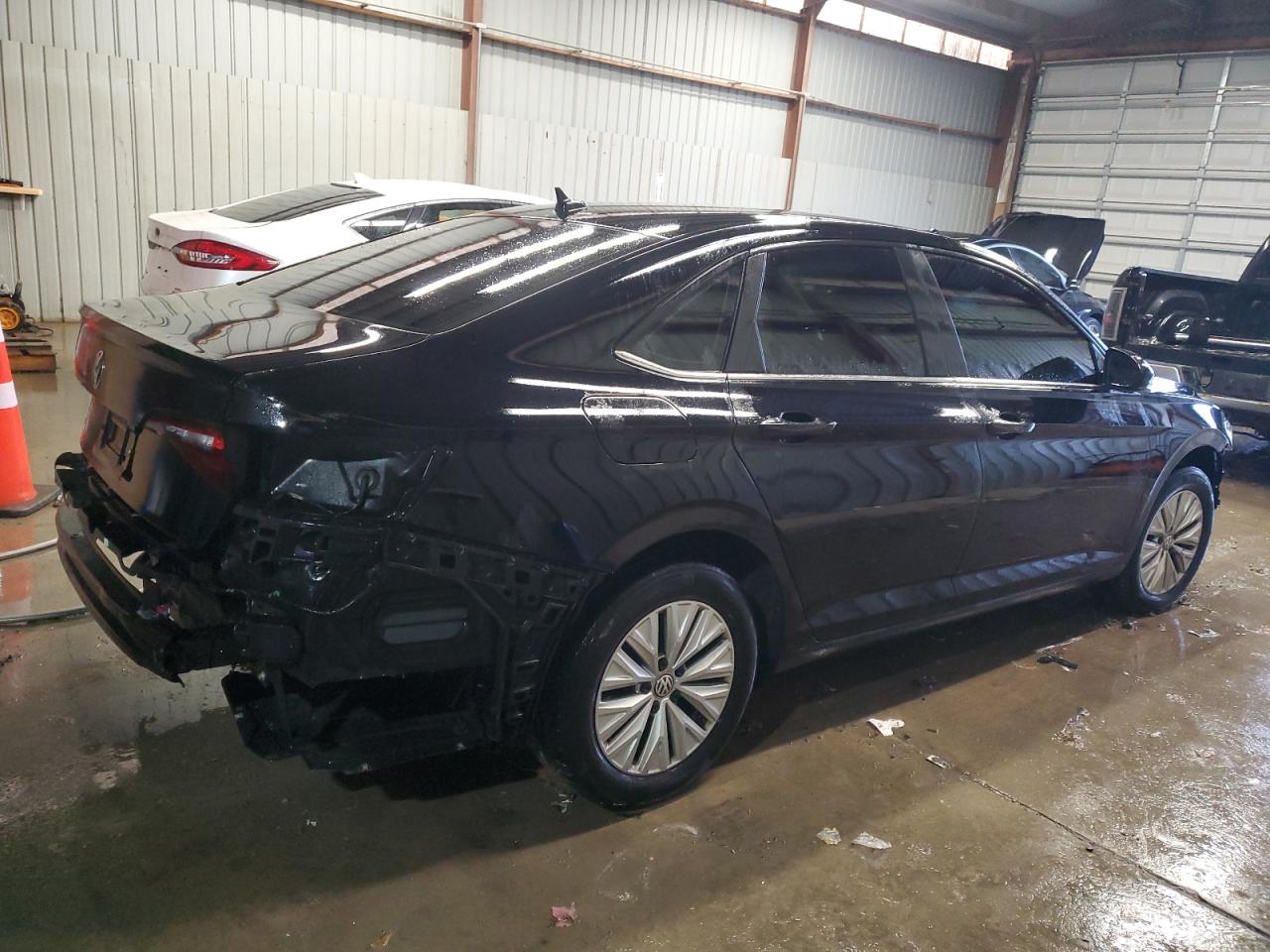 2020 Volkswagen Jetta VIN 3VWCB7BUXLM043212 Copart auction photo, front end damage thumbnail 3