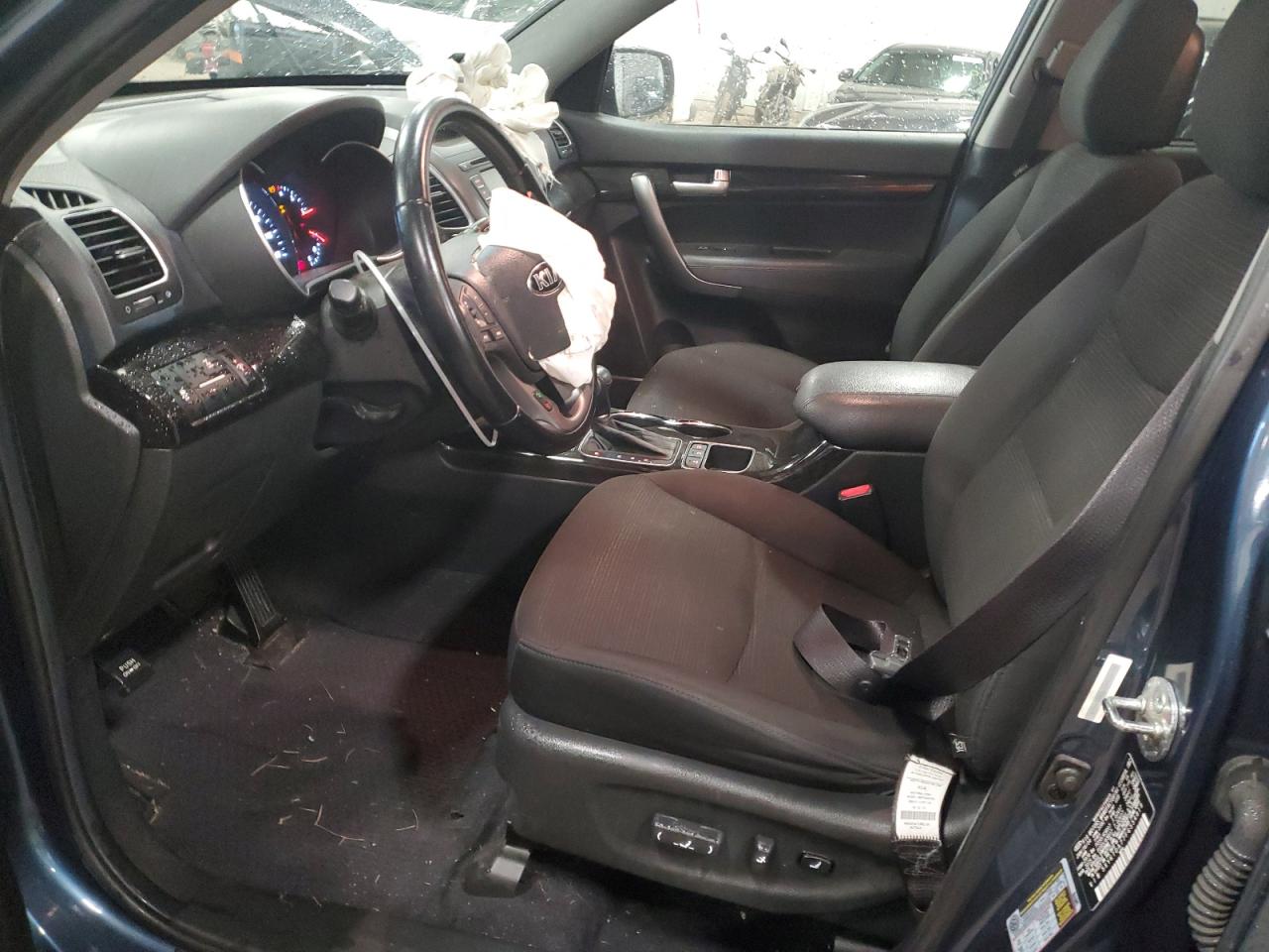 2015 KIA Sorento VIN 5XYKTDA77FG554819 Copart auction photo, front end / side damage thumbnail 7