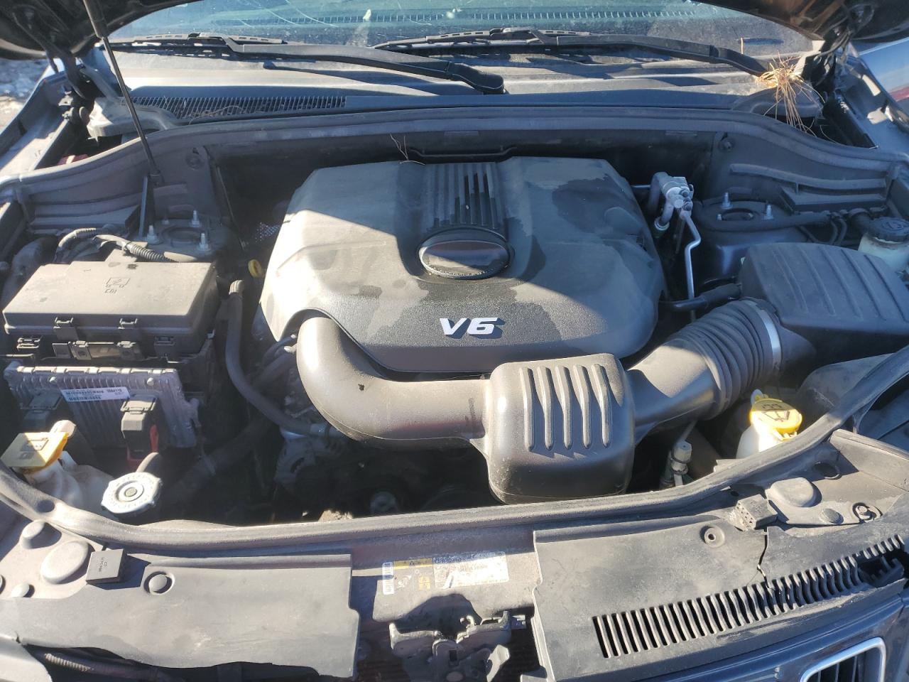 2015 Jeep Grand Cherokee VIN 1C4RJFAG3FC943400 Copart auction photo, front end / minor dent/scratches damage thumbnail 13
