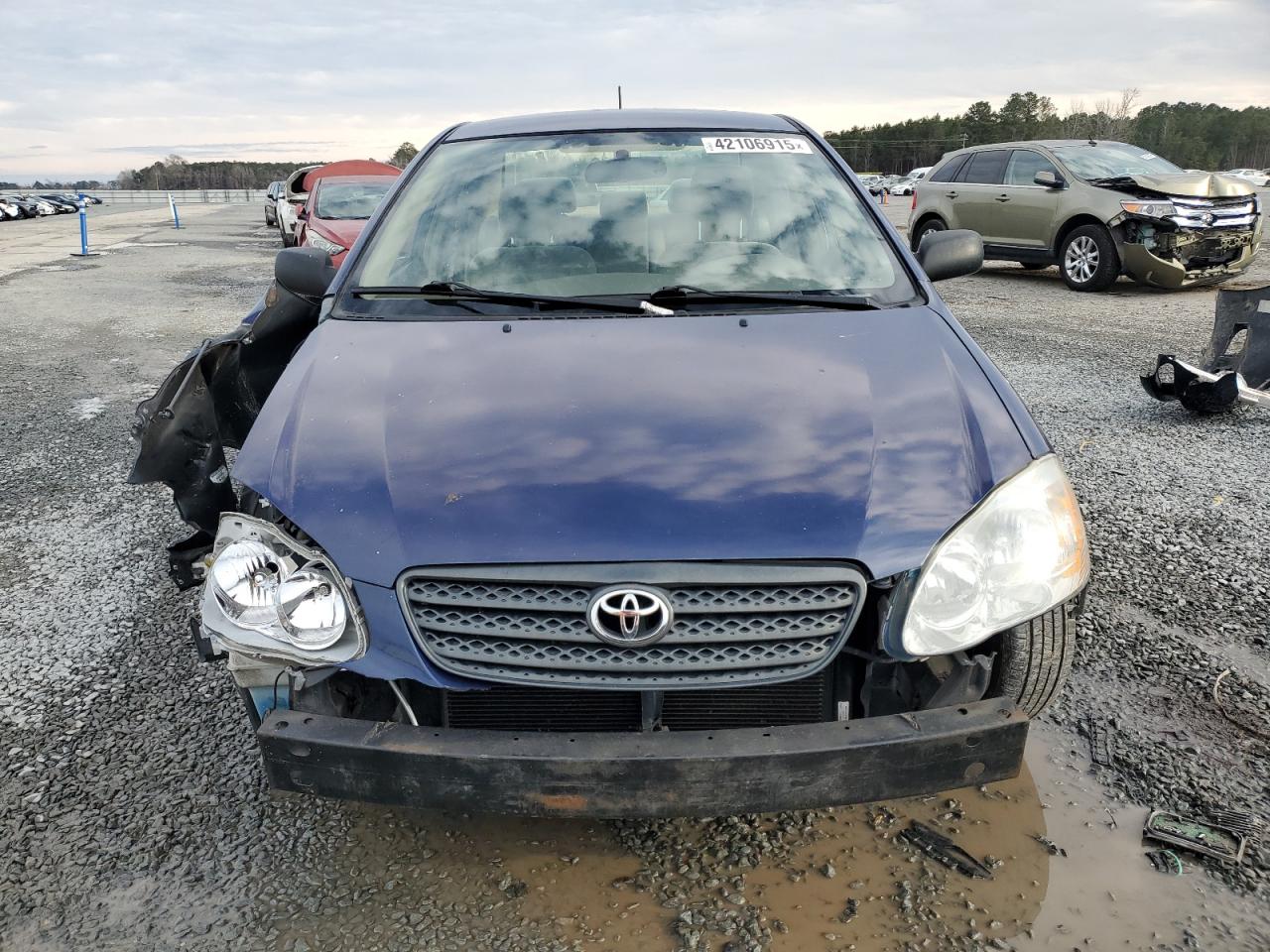 2005 Toyota Corolla VIN 1NXBR32E35Z563337 Copart auction photo, front end damage thumbnail 5