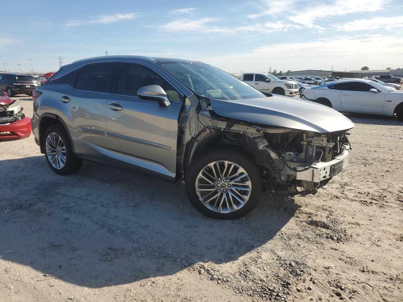 2022 Lexus RX VIN 2T2JZMAA8NC256470 Copart auction photo, front end damage thumbnail 4