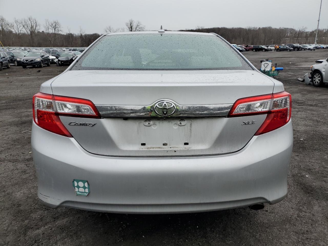 2012 Toyota Camry VIN 4T1BF1FK8CU550156 Copart auction photo, front end / minor dent/scratches damage thumbnail 6