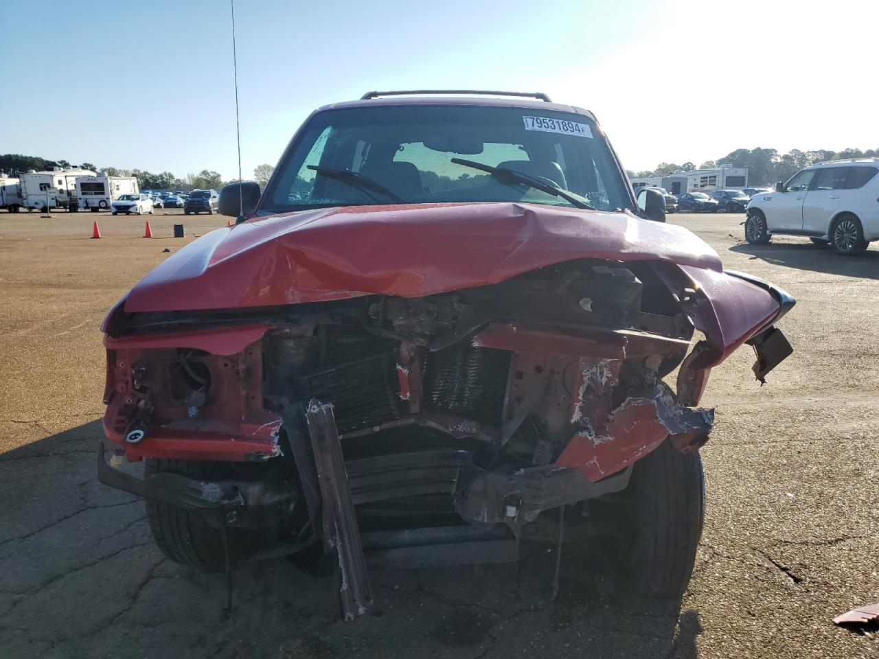 1999 Ford Explorer VIN 1FMYU22E5XUC72067 Copart auction photo, front end / side damage thumbnail 5