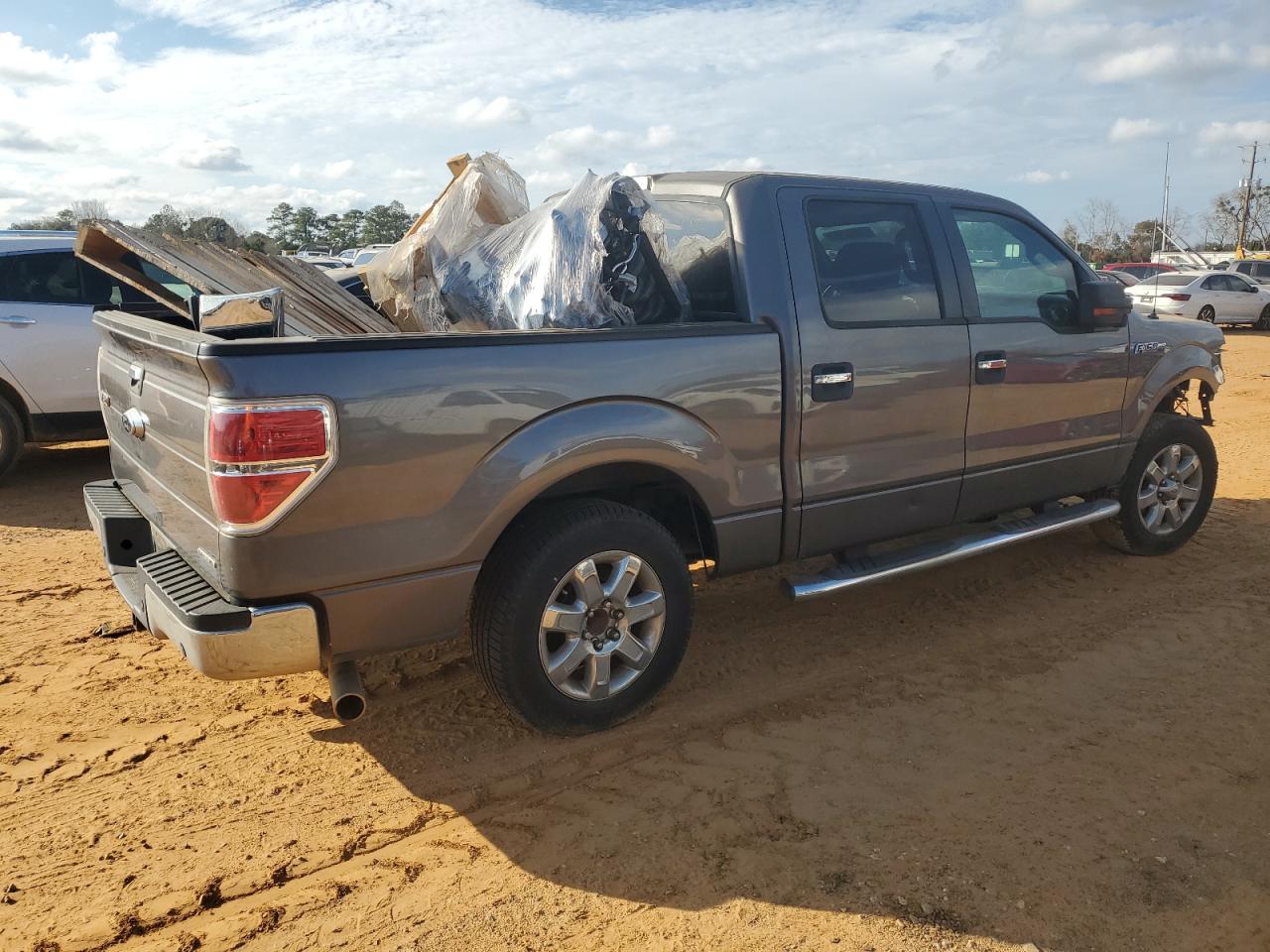2013 Ford F-150 VIN 1FTFW1CF5DKE26579 Copart auction photo, front end damage thumbnail 3