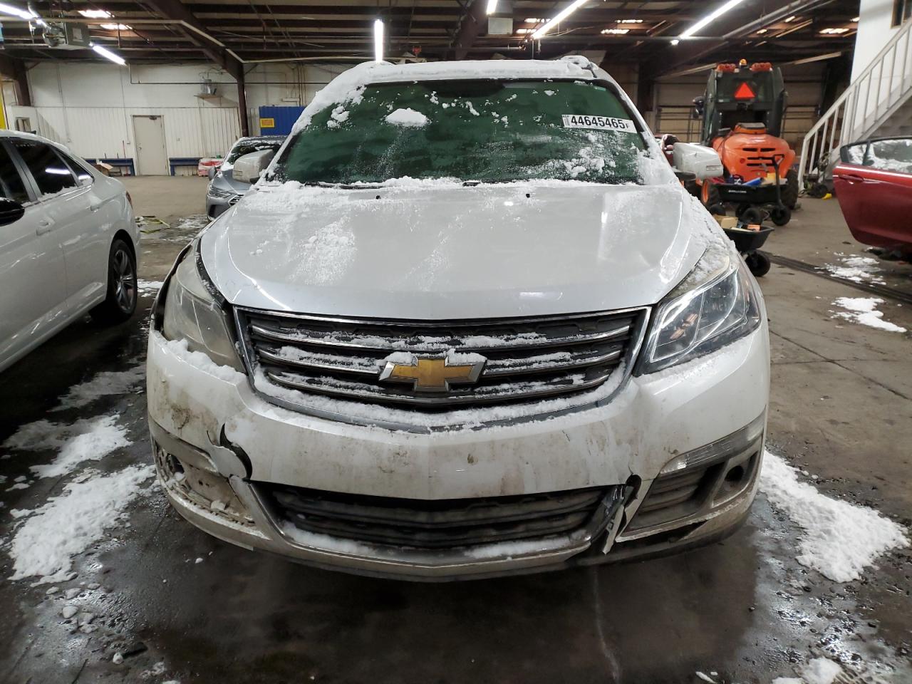 2017 Chevrolet Traverse VIN 1GNKRGKD1HJ129725 Copart auction photo, burn - interior / side damage thumbnail 5