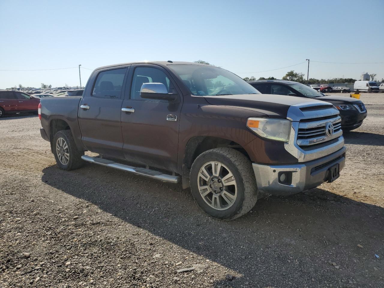 2017 Toyota Tundra VIN 5TFAW5F10HX665581 Copart auction photo, rear end damage thumbnail 4