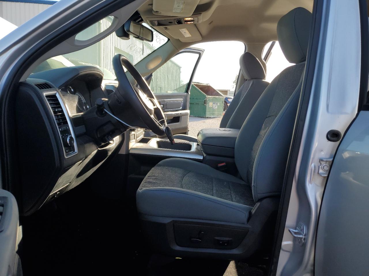 2017 RAM 1500 VIN 1C6RR6GT8HS847341 Copart auction photo, front end / undercarriage damage thumbnail 7