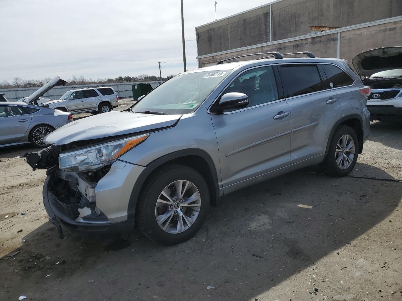 2016 Toyota Highlander VIN 5TDBKRFH4GS285510