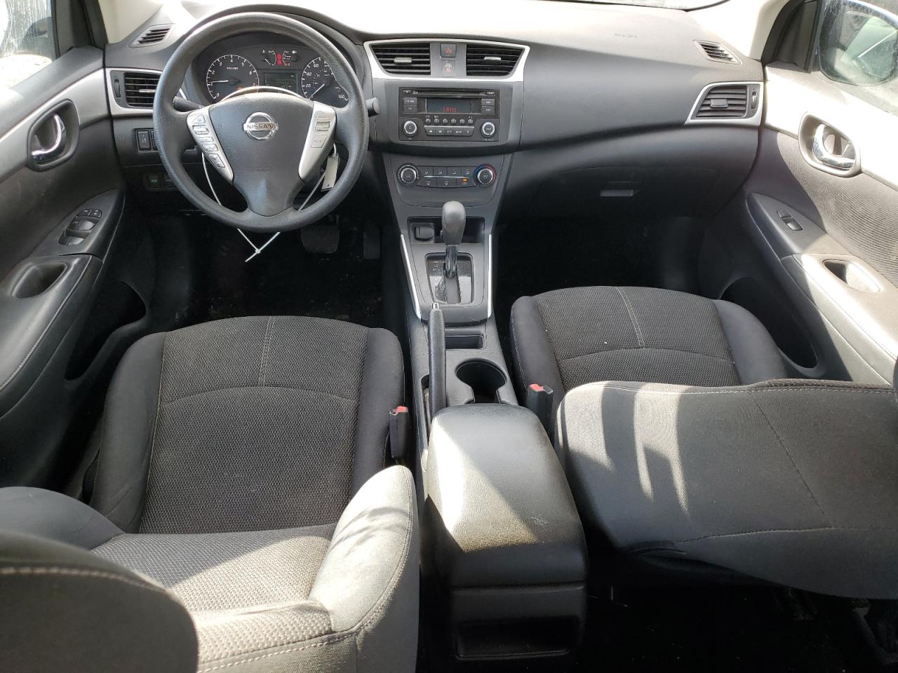 2017 Nissan Sentra VIN 3N1AB7AP7HY217584 Copart auction photo, normal wear damage thumbnail 8