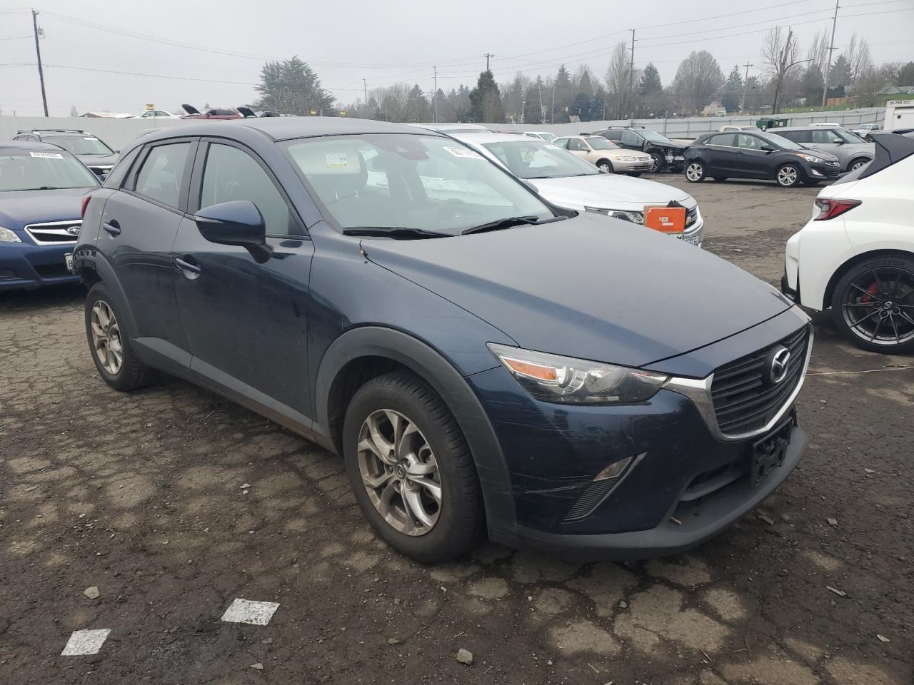 2019 Mazda CX-3 VIN JM1DKDB73K1458304 Copart auction photo, side / rear end damage thumbnail 4