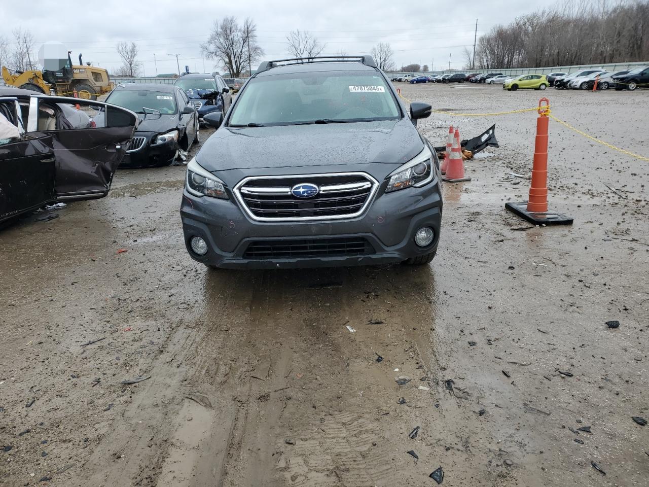 2018 Subaru Outback VIN 4S4BSAFC9J3346084 Copart auction photo, side damage thumbnail 5