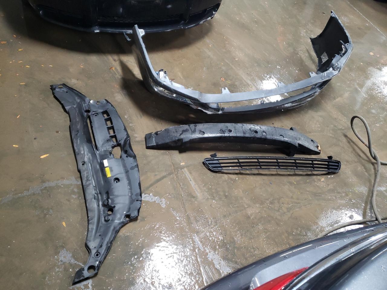 2011 Toyota Avalon VIN 4T1BK3DB9BU430343 Copart auction photo, front end damage thumbnail 12