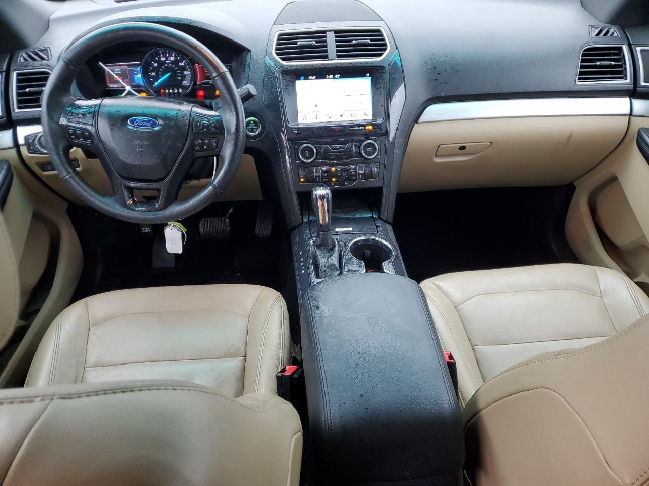 2017 Ford Explorer VIN 1FM5K7D88HGB46590 Copart auction photo, front end damage thumbnail 8