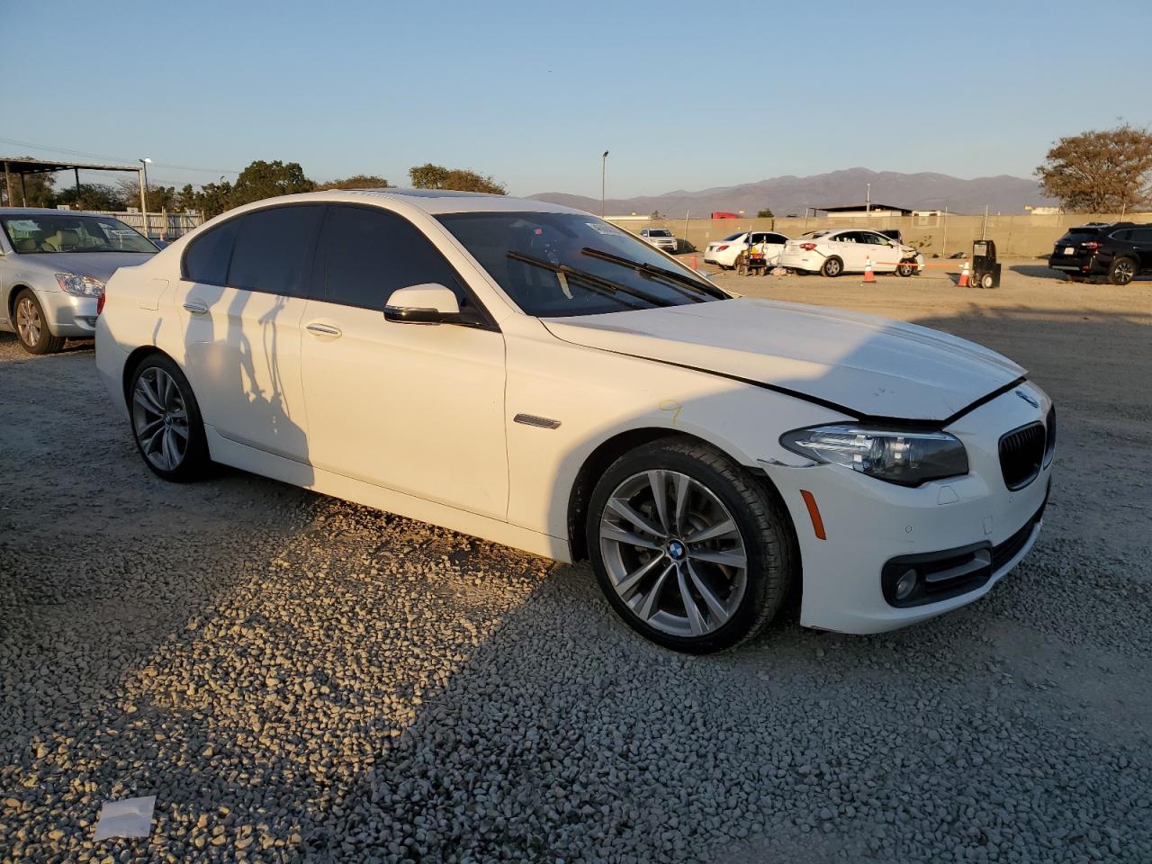 2016 BMW 5er VIN WBA5A5C51GD528217 Copart auction photo, front end damage thumbnail 4