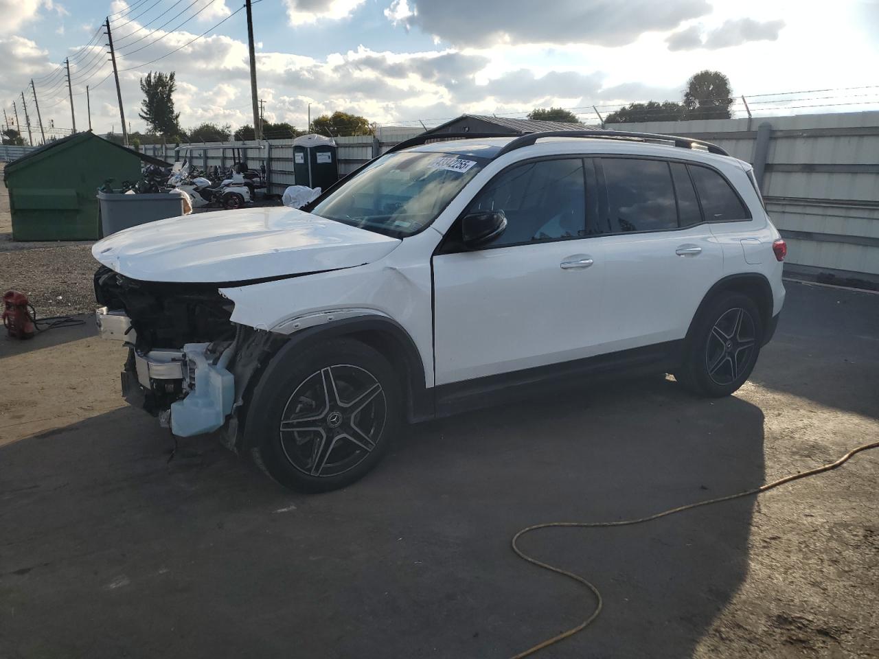 2020 Mercedes-Benz GLB VIN W1N4M4GB7LW041210