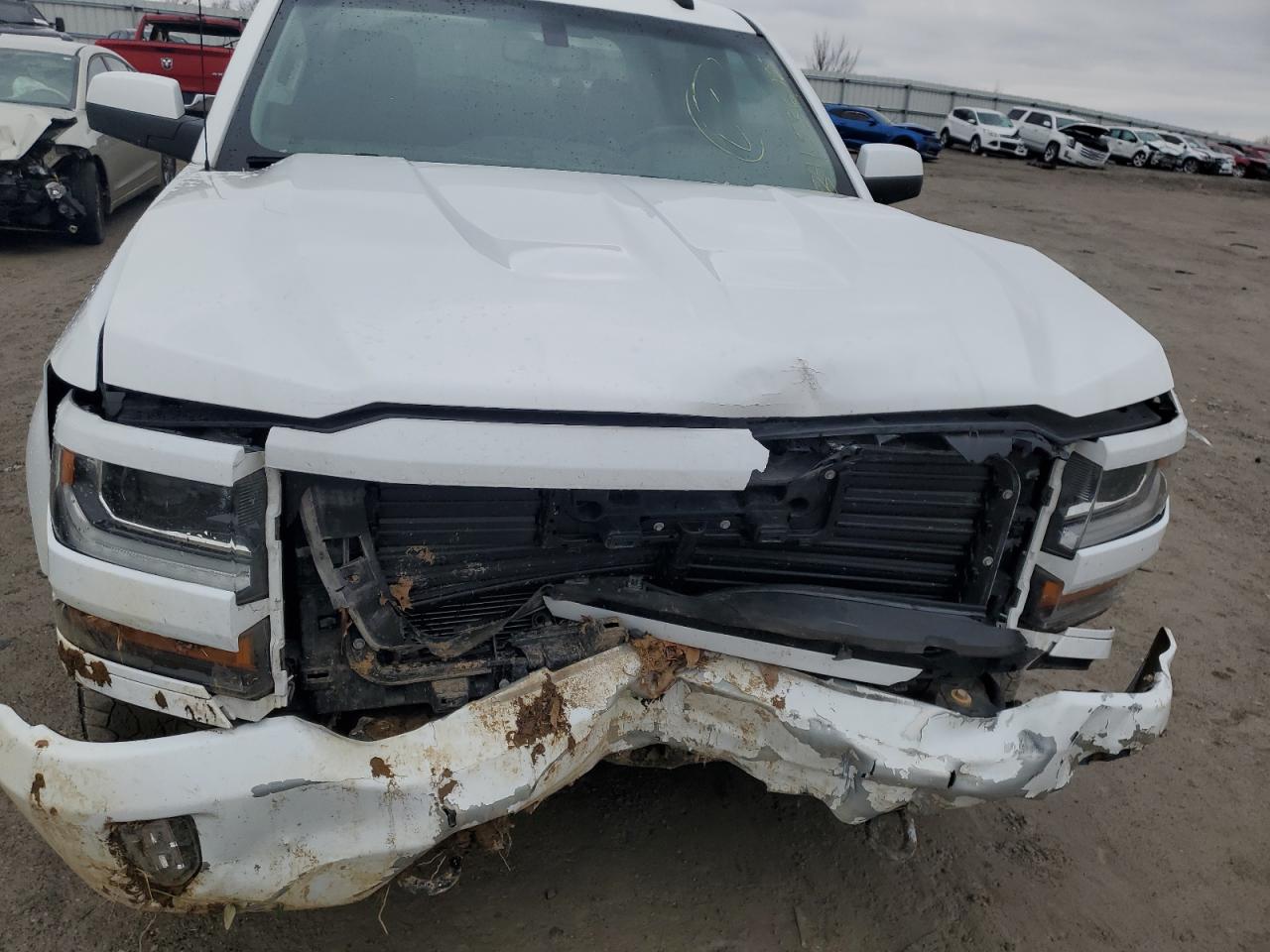 2018 Chevrolet Silverado VIN 3GCUKREC6JG190645 Copart auction photo, front end damage thumbnail 11