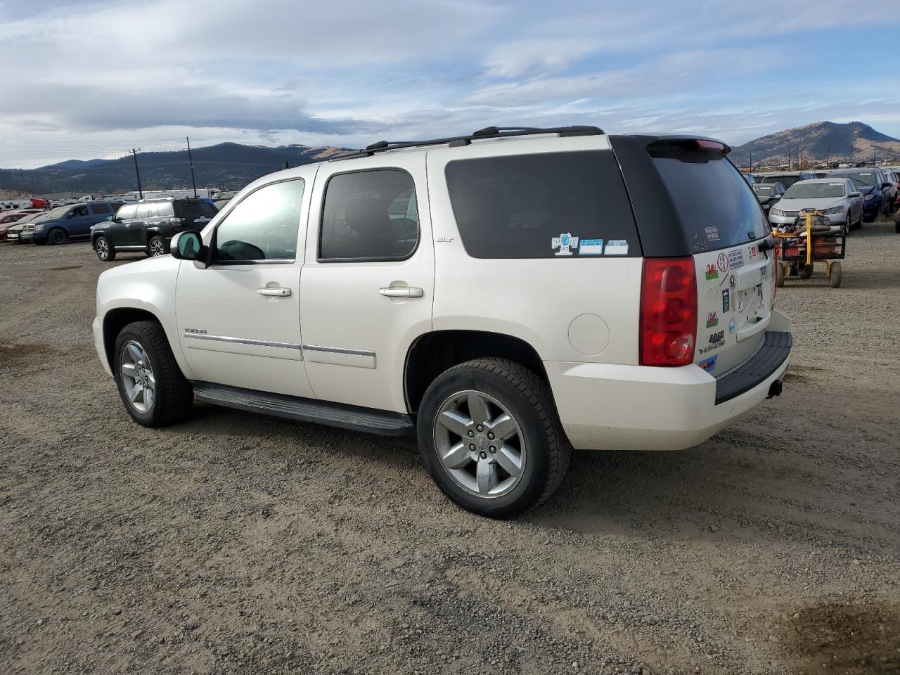2014 GMC Yukon VIN 1GKS2CE00ER231260 Copart auction photo, front end / minor dent/scratches damage thumbnail 2