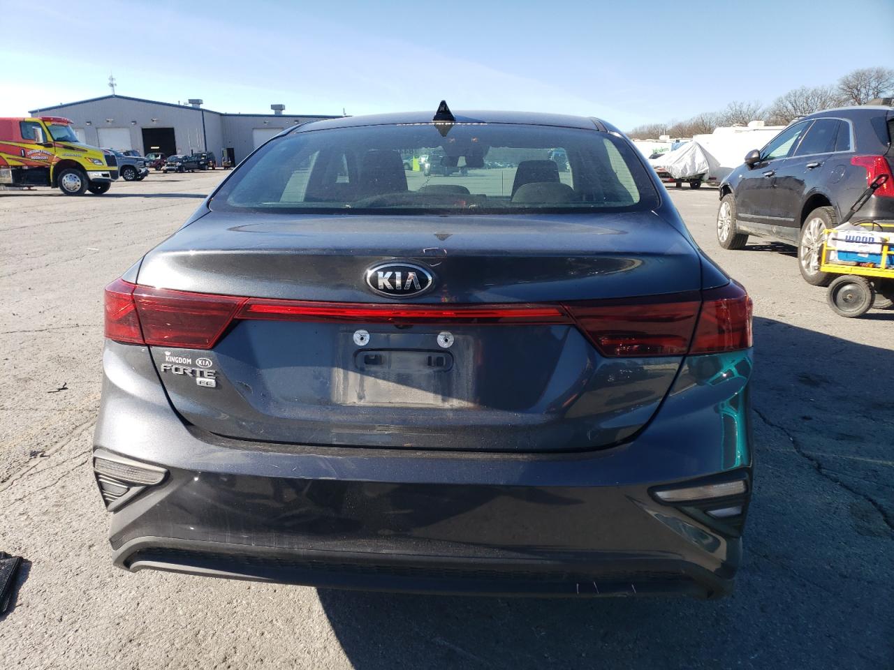 2020 KIA Forte VIN 3KPF24AD8LE155176 Copart auction photo, front end / minor dent/scratches damage thumbnail 6