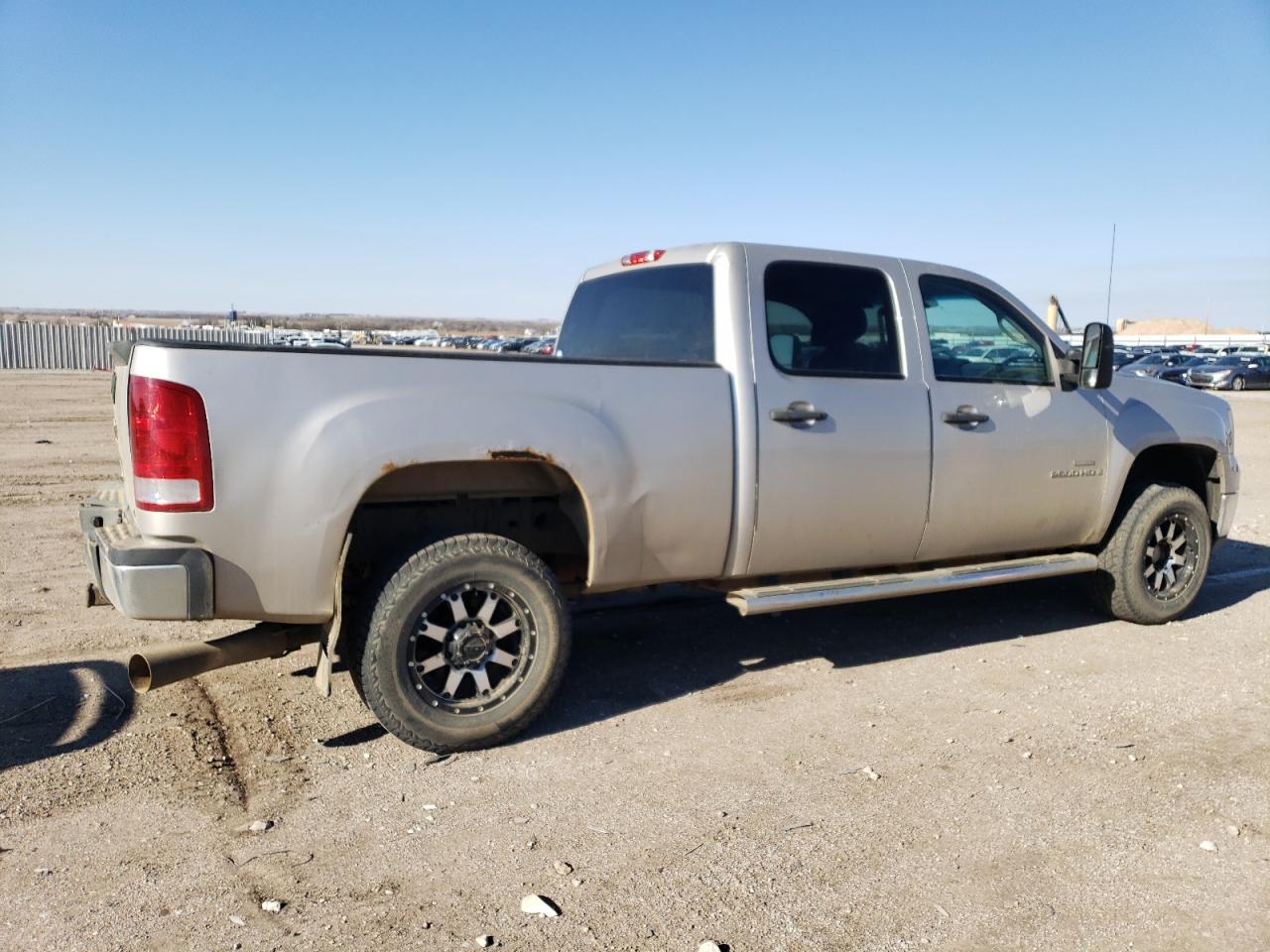 2008 GMC Sierra VIN 1GTHK23618F202685 Copart auction photo, rear end damage thumbnail 3