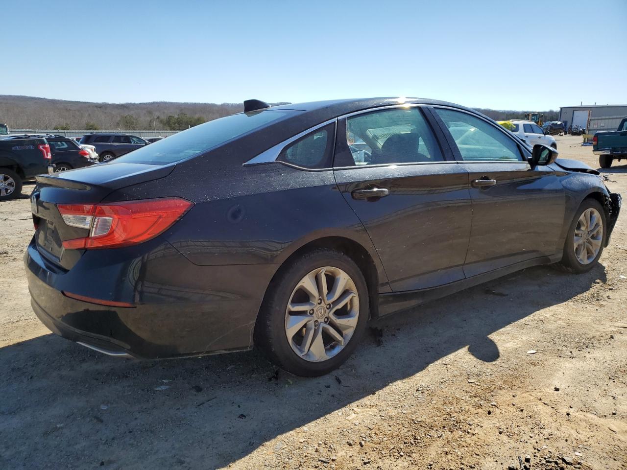 2019 Honda Accord VIN 1HGCV1F18KA105257 Copart auction photo, front end / side damage thumbnail 3