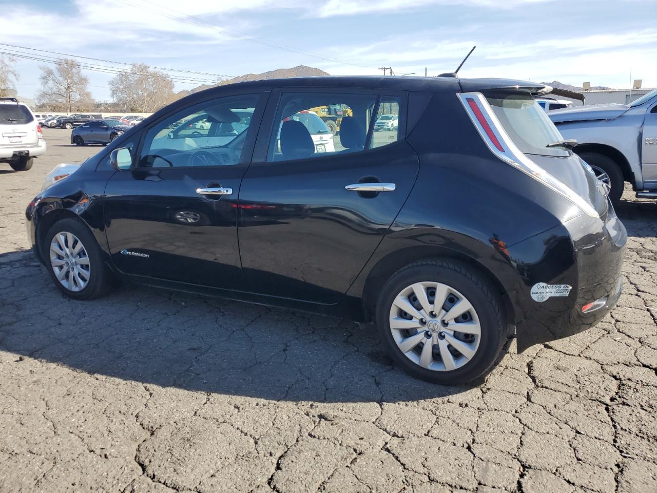 2016 Nissan Leaf VIN 1N4AZ0CP0GC302373 Copart auction photo, normal wear / minor dent/scratches damage thumbnail 2