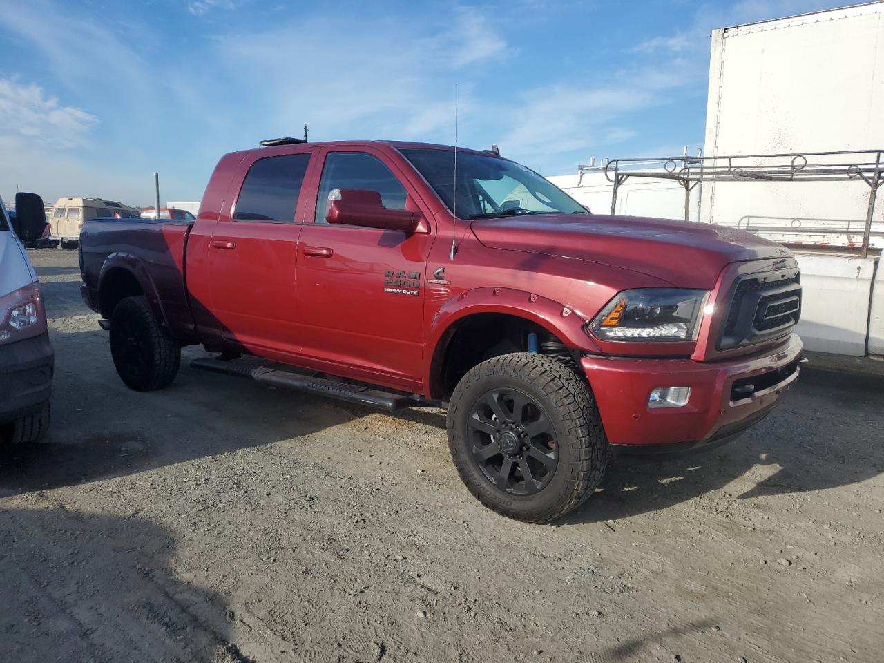 2016 RAM 2500 VIN 3C6UR5NL2GG235830 Copart auction photo, minor dent/scratches damage thumbnail 4