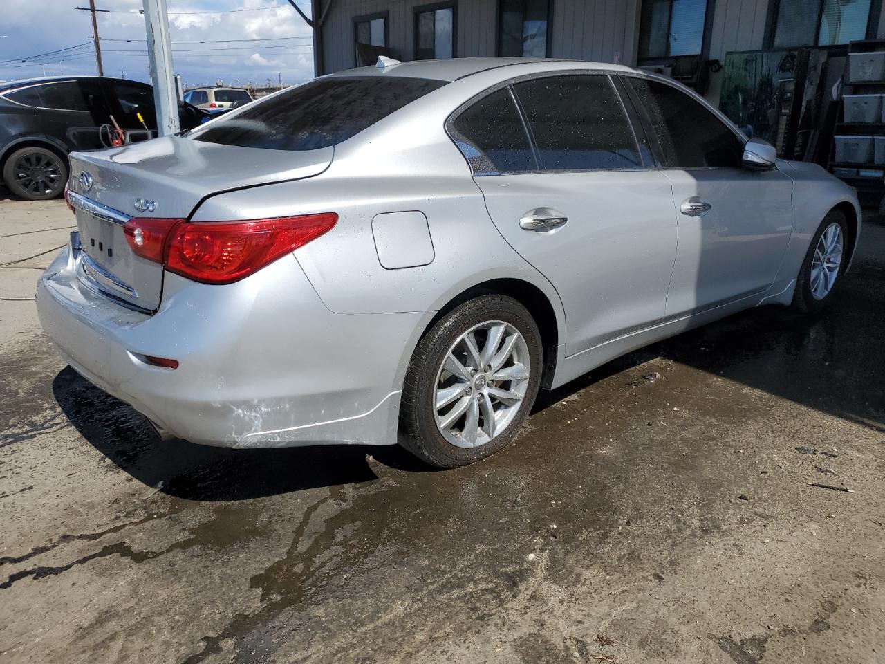 2015 Infiniti Q50 VIN JN1BV7AP1FM354001 Copart auction photo, rear end / front end damage thumbnail 3