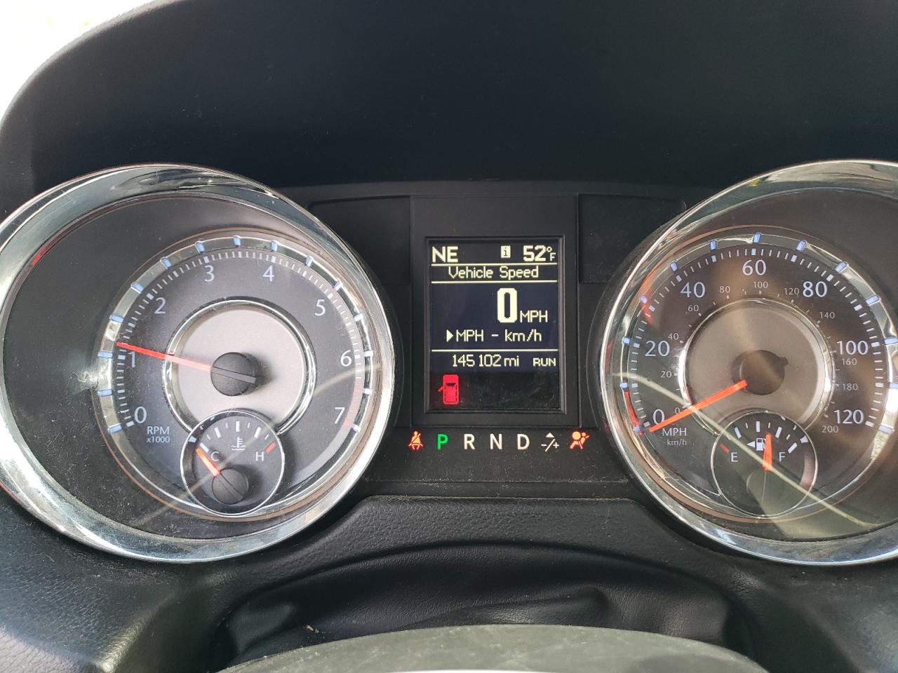 2015 Chrysler Town & Country VIN 2C4RC1CGXFR673521 Copart auction photo, front end damage thumbnail 9