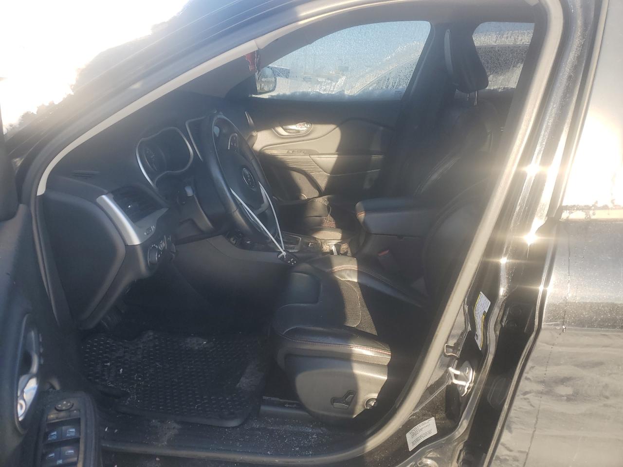 2017 Jeep Cherokee VIN 1C4PJMBB6HW513361 Copart auction photo, all over damage thumbnail 7