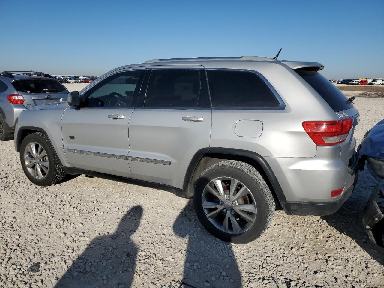 2011 Jeep Grand Cherokee VIN 1J4RS4GG2BC672102 Copart auction photo, front end damage thumbnail 2
