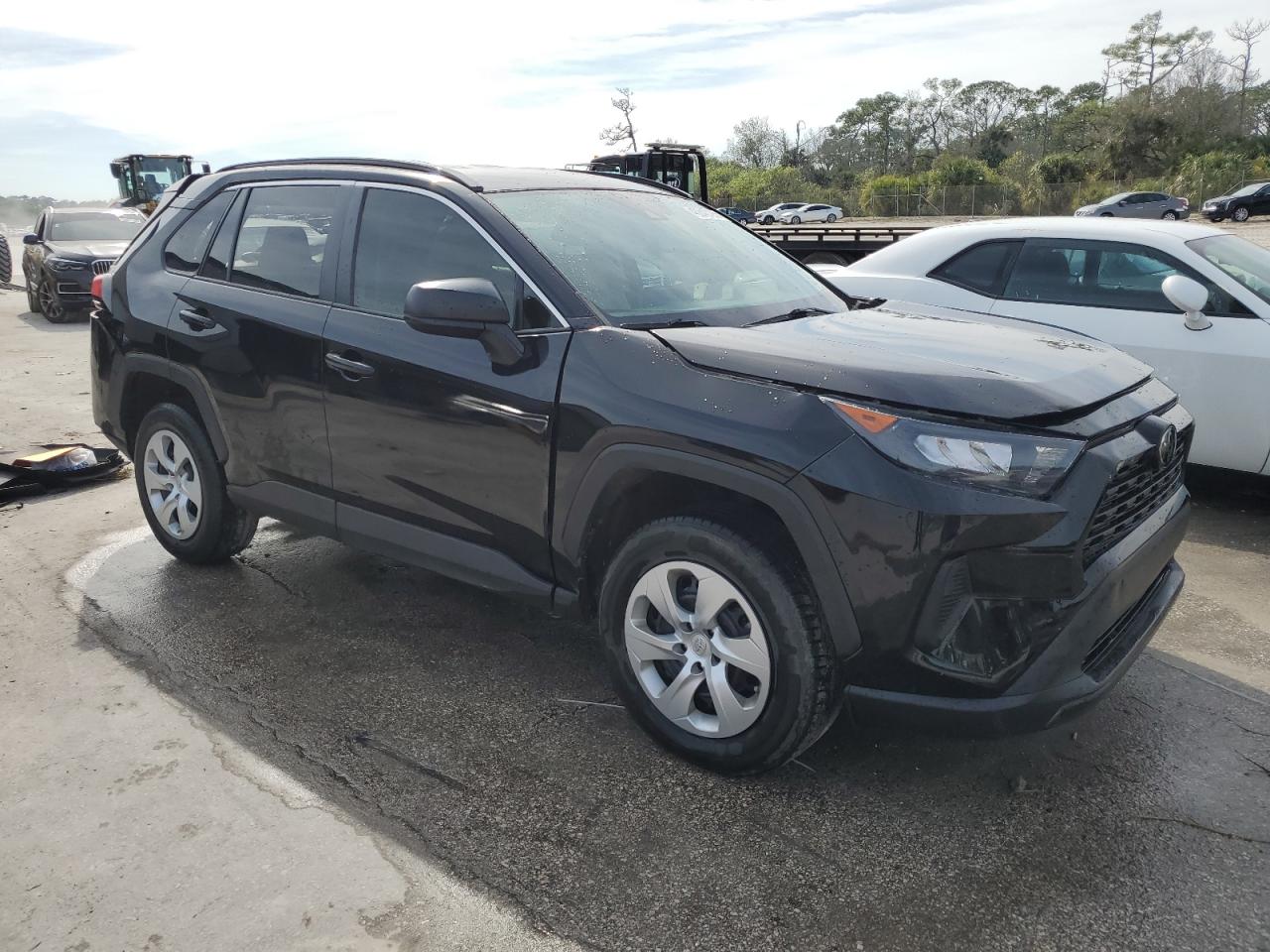 2021 Toyota RAV 4 VIN 2T3H1RFV0MC112971 Copart auction photo, rear end / minor dent/scratches damage thumbnail 4