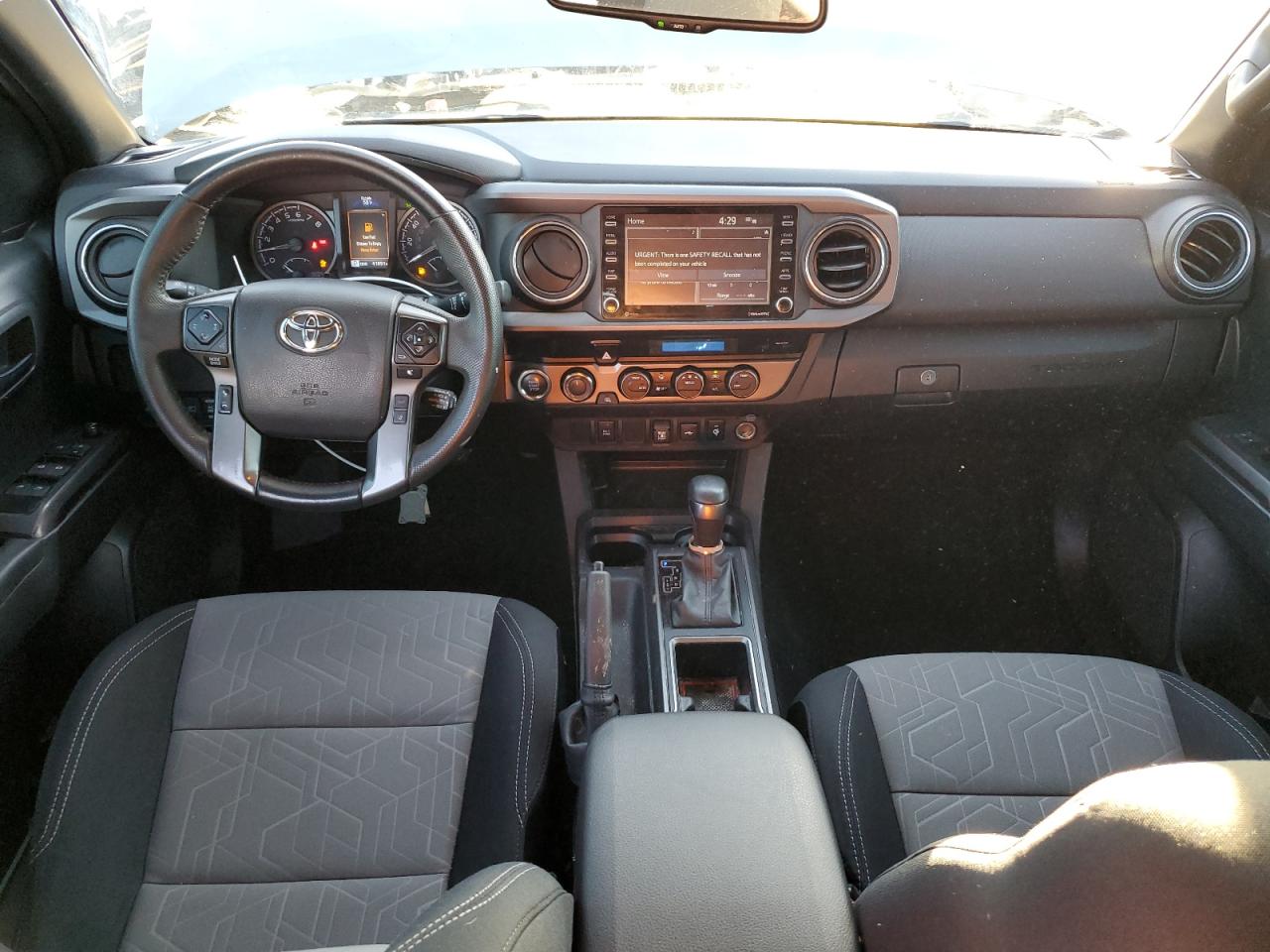 2022 Toyota Tacoma VIN 3TMCZ5AN0NM527650 Copart auction photo, front end damage thumbnail 8