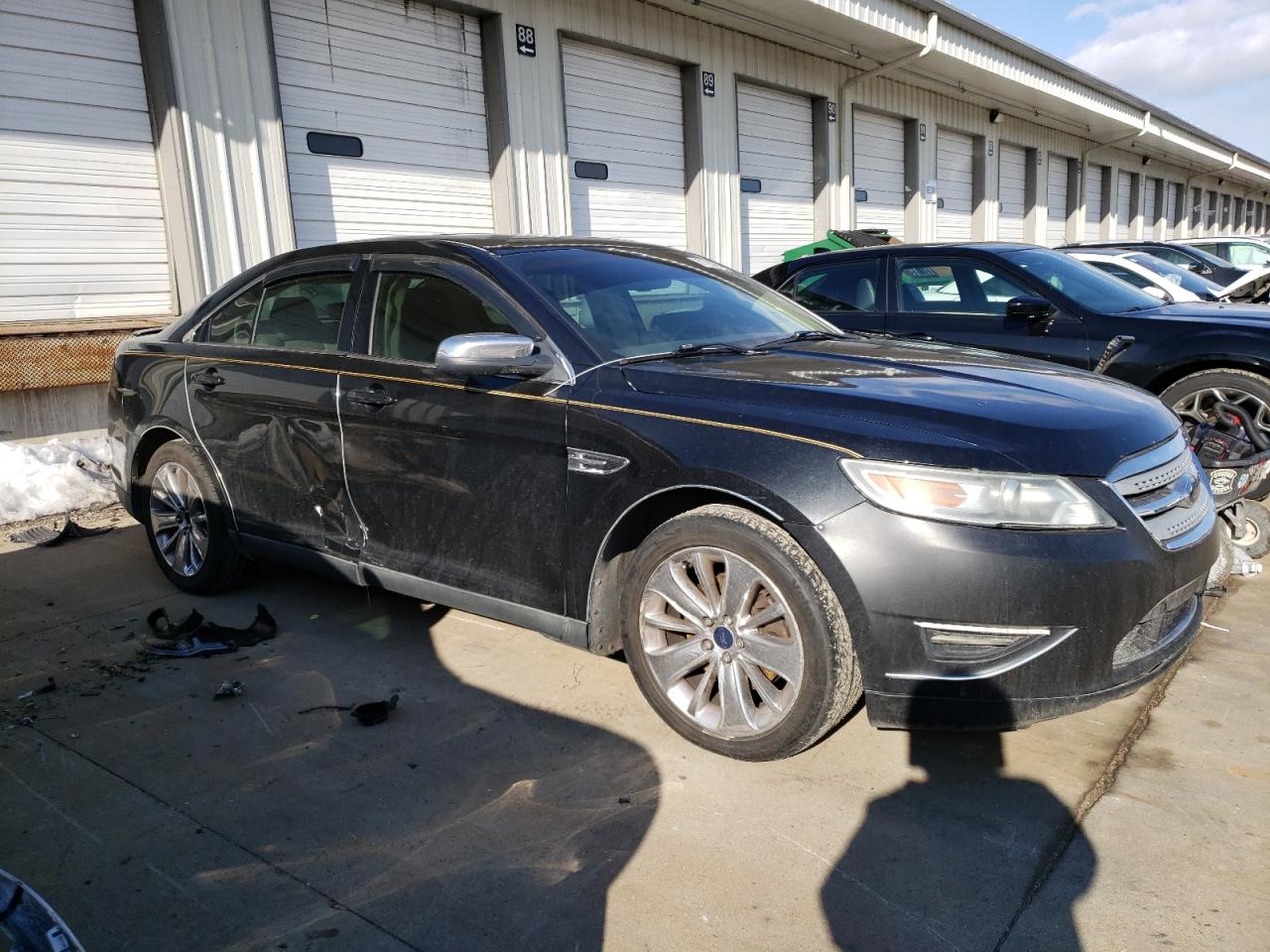 2010 Ford Taurus VIN 1FAHP2FWXAG120702 Copart auction photo, minor dent/scratches damage thumbnail 4