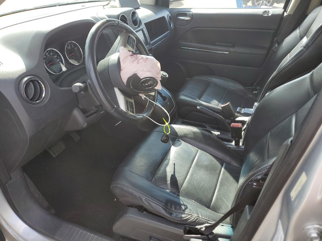 2011 Jeep Compass VIN 1J4NT5FB7BD139762 Copart auction photo, front end / minor dent/scratches damage thumbnail 7