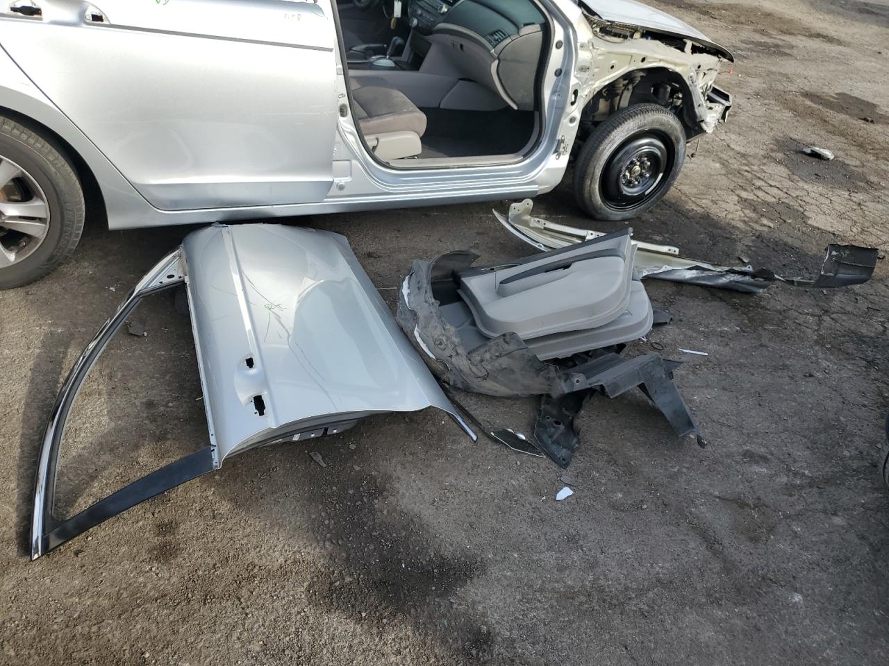 2012 Honda Accord VIN 1HGCP2F47CA120487 Copart auction photo, front end / side damage thumbnail 12