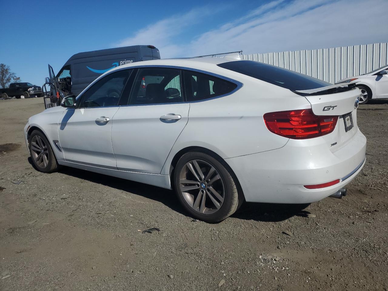 2016 BMW 3er VIN WBA8Z5C58GGS37931 Copart auction photo, water/flood damage thumbnail 2