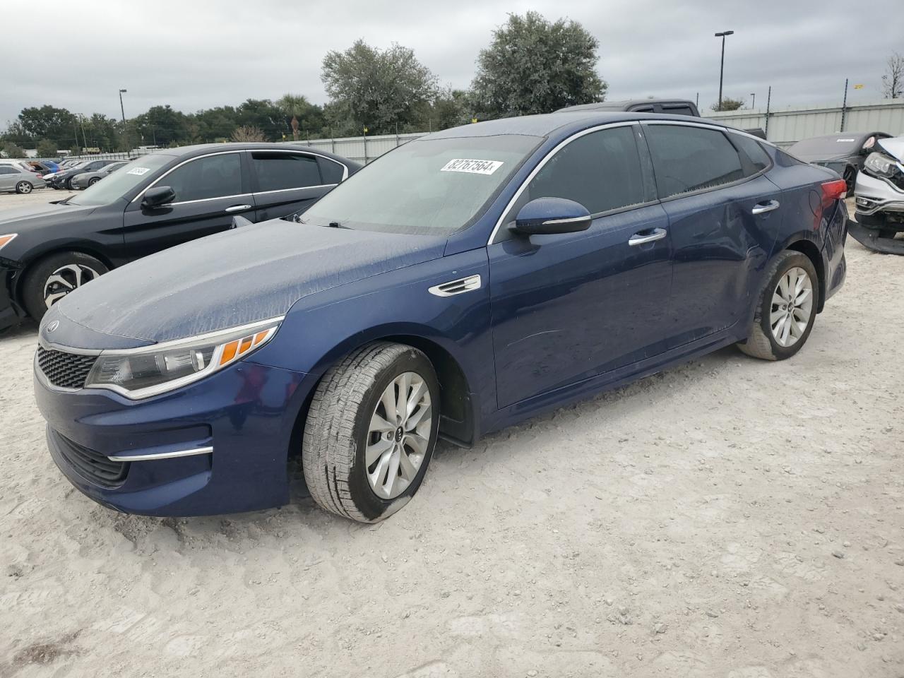 2018 KIA Optima VIN 5XXGT4L35JG273650