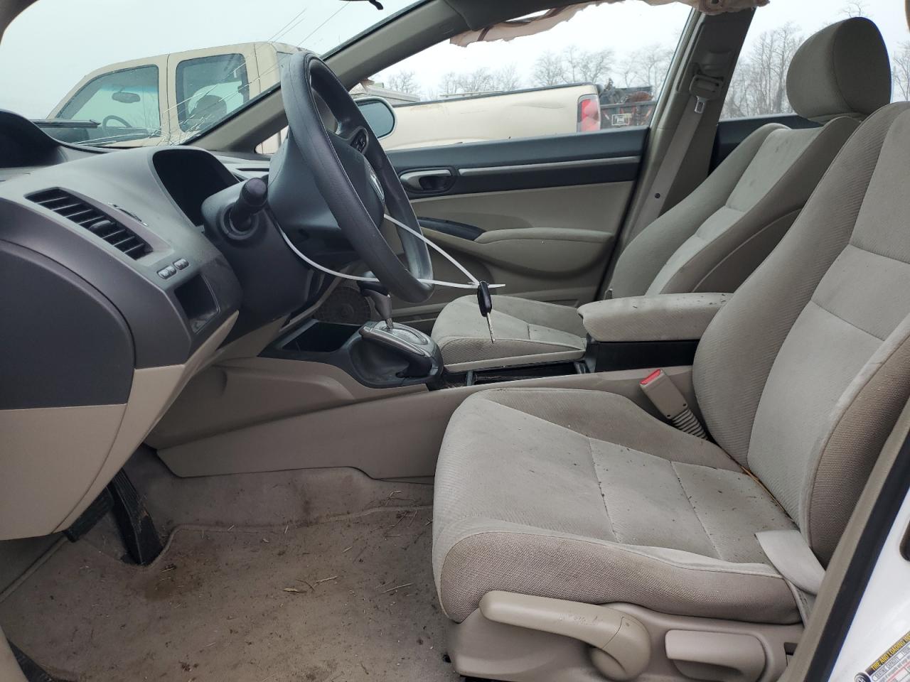 2011 Honda Civic VIN 19XFA1F81BE021489 Copart auction photo, all over damage thumbnail 7