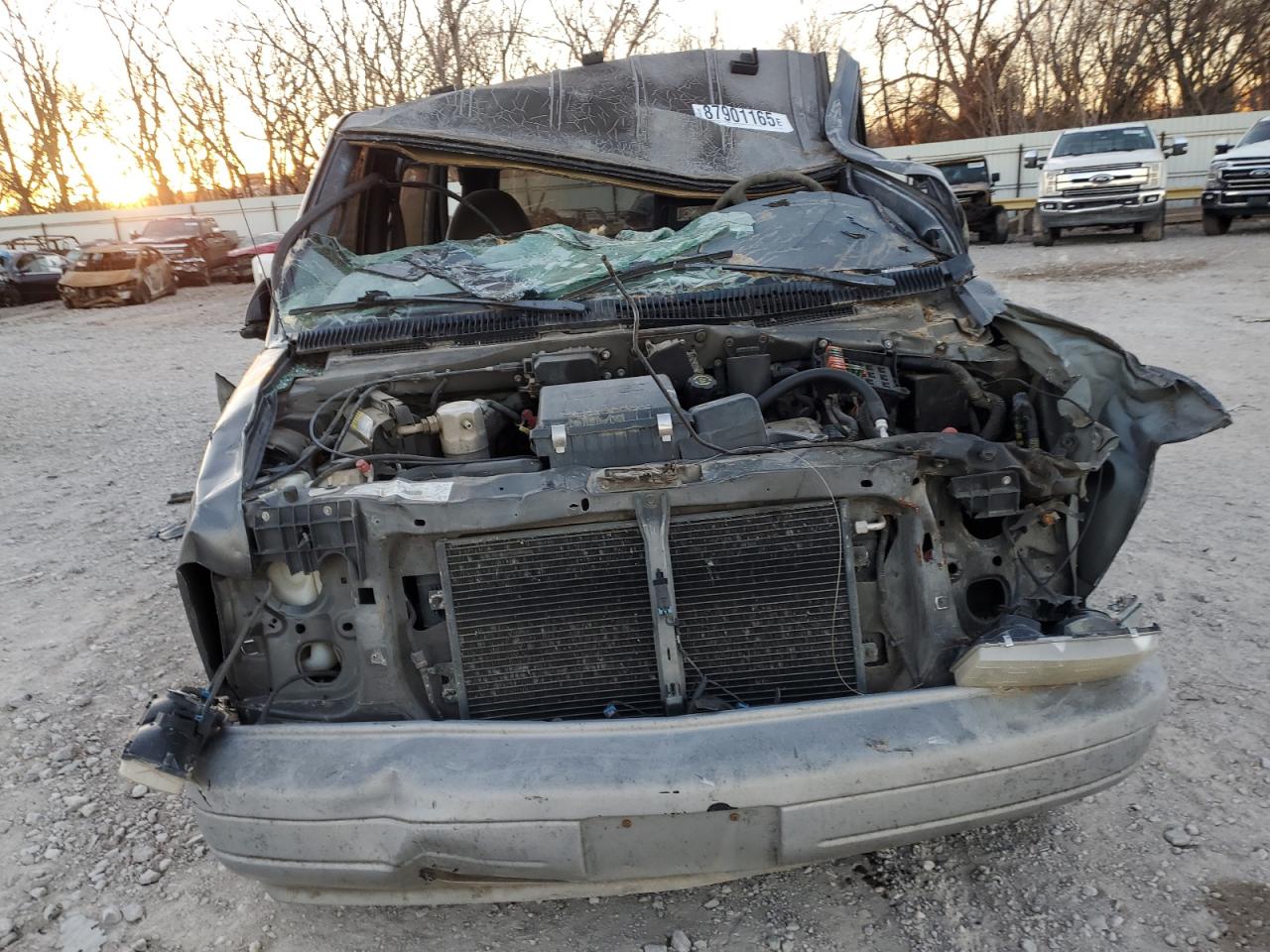 1999 Chevrolet Astro VIN 1GNDM19WXXB106836 Copart auction photo, rollover / minor dent/scratches damage thumbnail 5