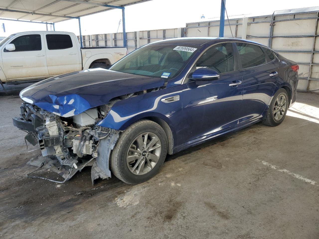 2018 KIA Optima VIN 5XXGT4L10JG214343