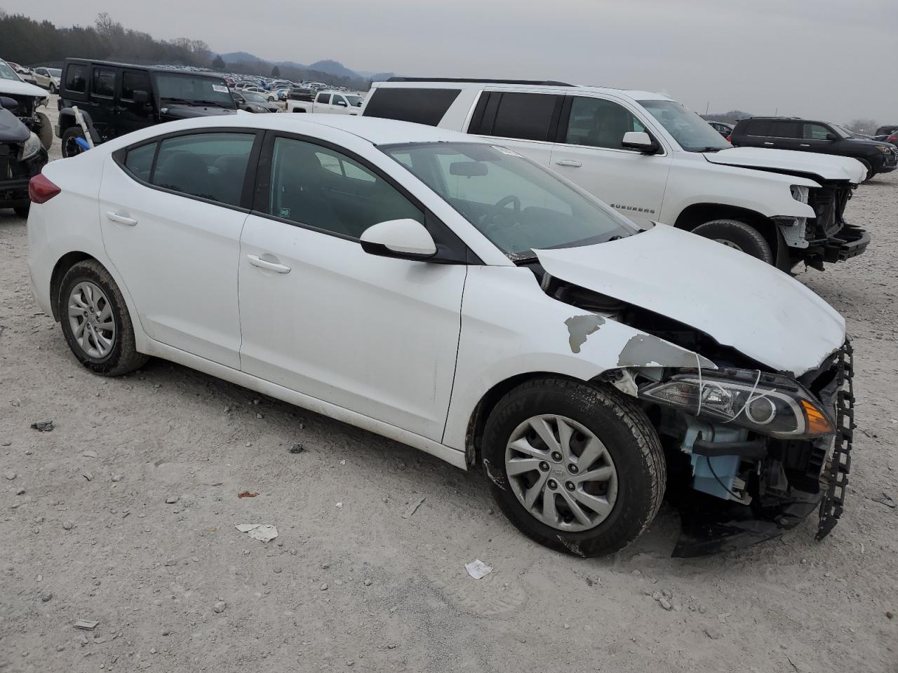 2017 Hyundai Elantra VIN 5NPD74LF6HH113874 Copart auction photo, front end / minor dent/scratches damage thumbnail 4
