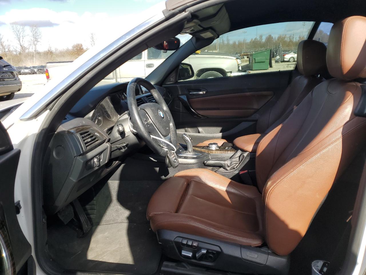 2016 BMW 2er VIN WBA1L9C52GV767480 Copart auction photo, water/flood damage thumbnail 7