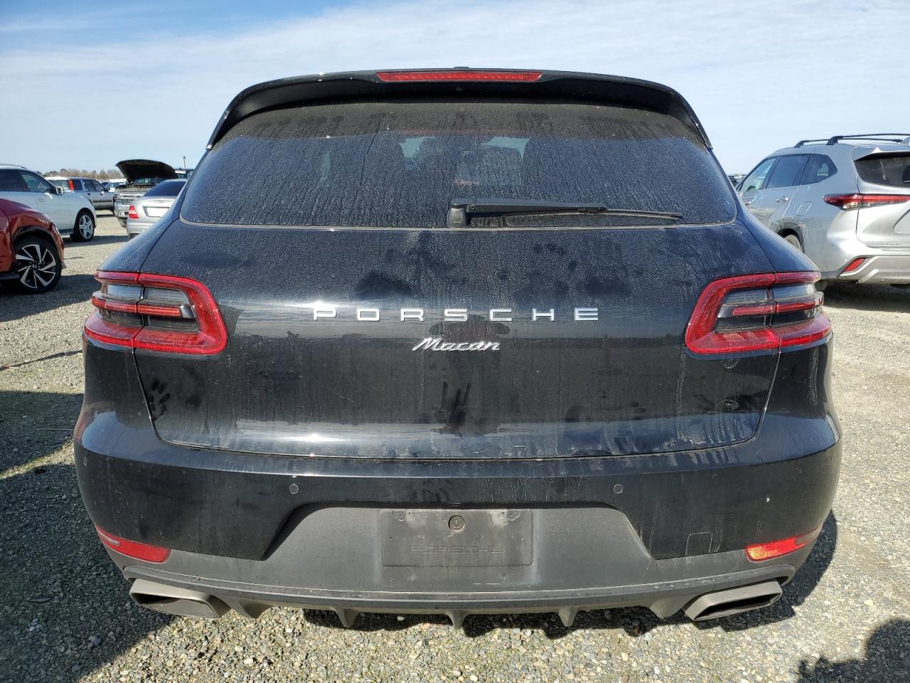 2017 Porsche Macan VIN WP1AA2A56HLB00779 Copart auction photo, front end / side damage thumbnail 6