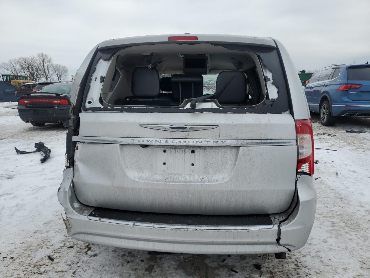 2012 Chrysler Town & Country VIN 2C4RC1CG6CR172220 Copart auction photo, all over damage thumbnail 6