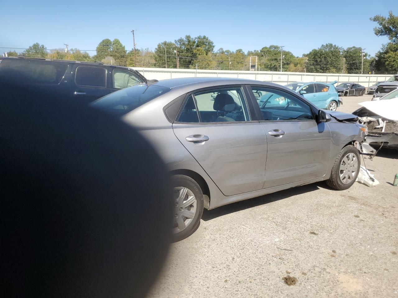 2022 KIA Rio VIN 3KPA24AD8NE463509 Copart auction photo, front end / minor dent/scratches damage thumbnail 3